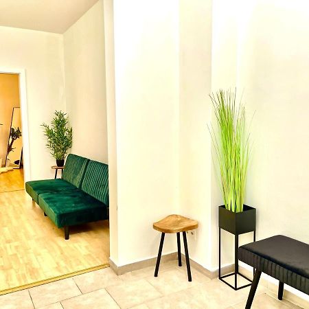 Comfy & Warm City Apartment - Self Check-In Graz Exteriör bild