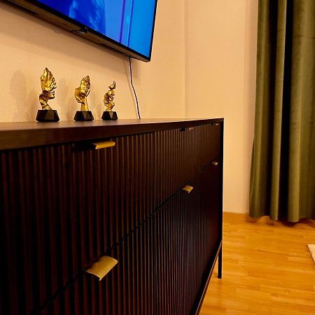 Comfy & Warm City Apartment - Self Check-In Graz Exteriör bild