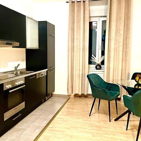 Comfy & Warm City Apartment - Self Check-In Graz Exteriör bild
